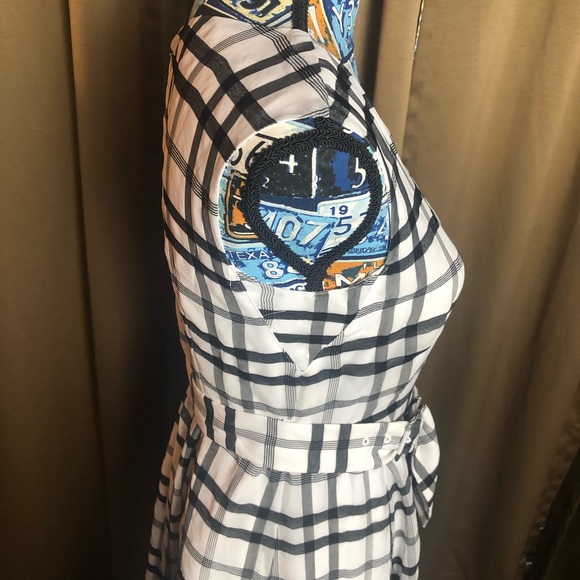 Rirandure Sleeveless Faux Wrap Dress - Picture 10 of 16